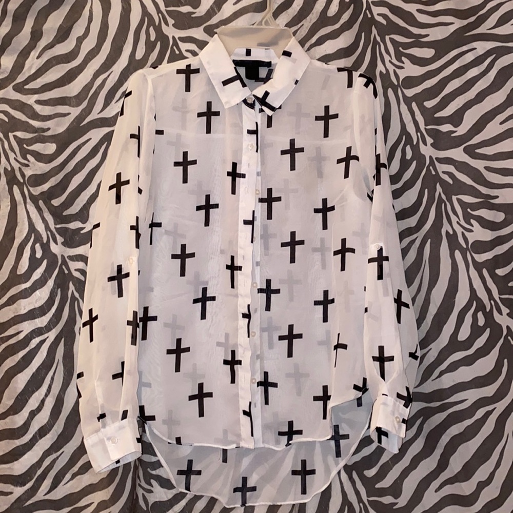 NWOT SHEER WHITE BUTTON DOWN WITH BLACK CROSS PATTERN